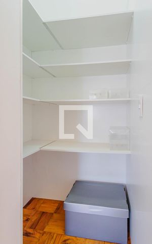 Apartamento à venda com 120m², 2 quartos e 2 vagasCloset da suíte