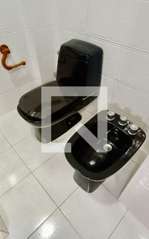 Apartamento à venda com 150m², 4 quartos e 1 vaga Apartamento à venda com 150m², 4 quartos e 1 vagaBanheiro social
