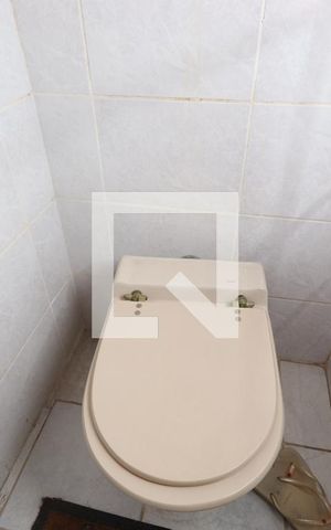 Apartamento à venda com 87m², 2 quartos e 1 vagaBanheiro de serviço