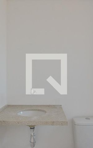 Apartamento à venda com 54m², 2 quartos e 1 vaga Apartamento à venda com 54m², 2 quartos e 1 vagaBanheiro
