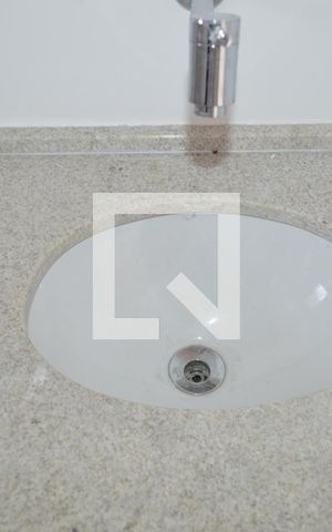 Apartamento à venda com 60m², 1 quarto e 1 vagaBanheiro 2