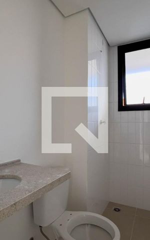 Apartamento à venda com 60m², 2 quartos e 1 vaga Apartamento à venda com 60m², 2 quartos e 1 vagaBanheiro do quarto 1