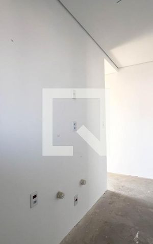 Apartamento à venda com 60m², 2 quartos e 1 vaga Apartamento à venda com 60m², 2 quartos e 1 vagaCozinha e área de serviço