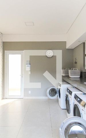 Apartamento para alugar com 31m², 1 quarto e sem vaga Apartamento para alugar com 31m², 1 quarto e sem vagaÁrea comum