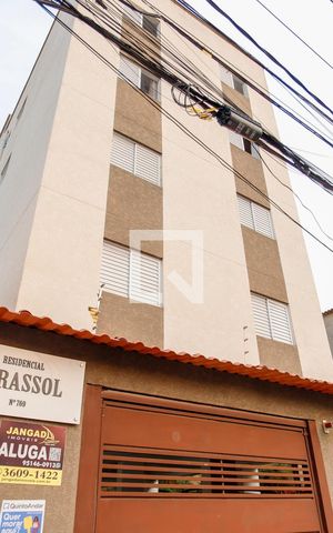 Apartamento para alugar com 46m², 2 quartos e 1 vagaFachada