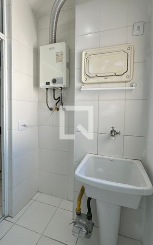 Apartamento à venda com 62m², 2 quartos e 1 vagaÁrea de Serviço
