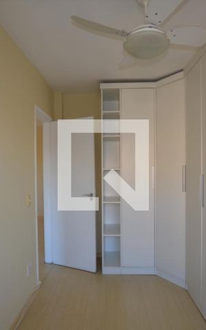 Apartamento para alugar com 55m², 2 quartos e 1 vagaQuarto 1