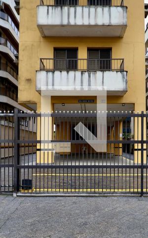 Apartamento para alugar com 100m², 3 quartos e 2 vagas Apartamento para alugar com 100m², 3 quartos e 2 vagasFachada