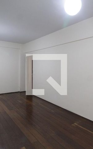 Apartamento para alugar com 150m², 3 quartos e 1 vagaSala