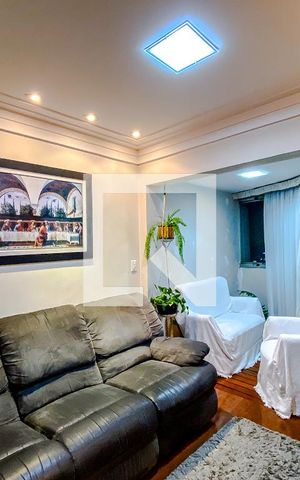 Apartamento à venda com 83m², 3 quartos e 1 vagaSala