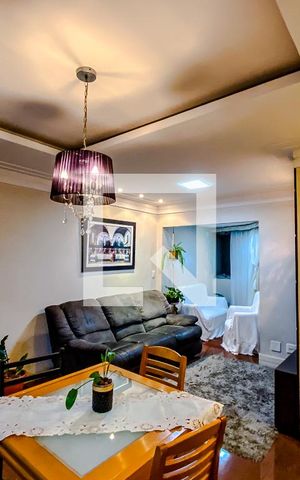 Apartamento à venda com 83m², 3 quartos e 1 vagaSala