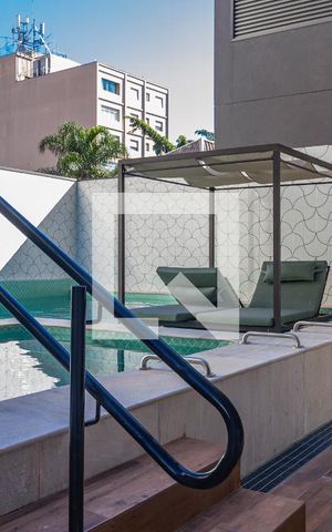 Apartamento à venda com 24m², 1 quarto e sem vagaÁrea comum - Piscina