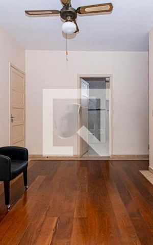 Casa à venda com 192m², 3 quartos e 2 vagas