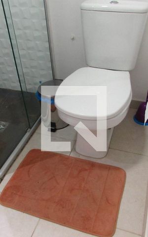 Apartamento à venda com 75m², 2 quartos e 2 vagasBanheiro da Suíte