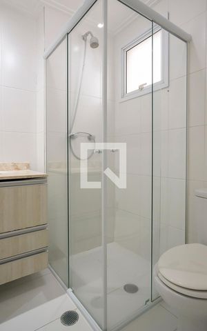 Apartamento à venda com 136m², 2 quartos e 2 vagasBanheiro da suíte