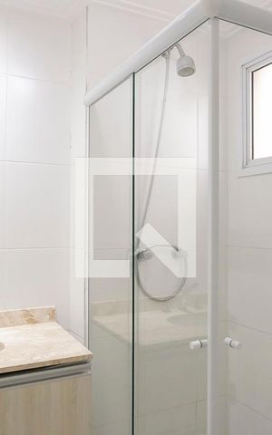 Apartamento à venda com 136m², 2 quartos e 2 vagasBanheiro da suíte