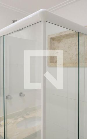 Apartamento à venda com 136m², 2 quartos e 2 vagasBanheiro 1