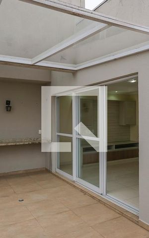 Apartamento à venda com 136m², 2 quartos e 2 vagasVaranda segundo andar