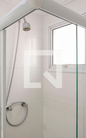 Apartamento à venda com 136m², 2 quartos e 2 vagasBanheiro da suíte