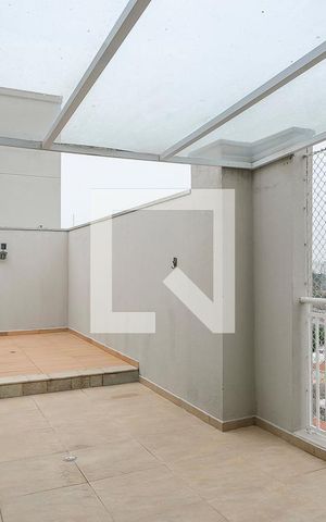 Apartamento à venda com 136m², 2 quartos e 2 vagasVaranda segundo andar