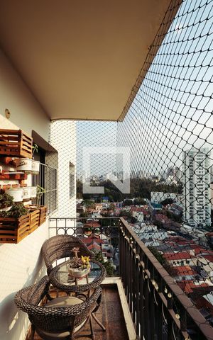 Apartamento para alugar com 110m², 3 quartos e 2 vagas Apartamento para alugar com 110m², 3 quartos e 2 vagasSacada