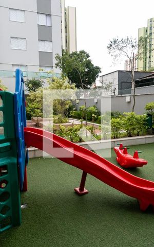 Apartamento à venda com 215m², 4 quartos e 3 vagas Apartamento à venda com 215m², 4 quartos e 3 vagasÁrea comum