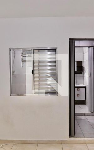 Casa à venda com 120m², 6 quartos e 1 vaga Casa à venda com 120m², 6 quartos e 1 vagaQuarto 5