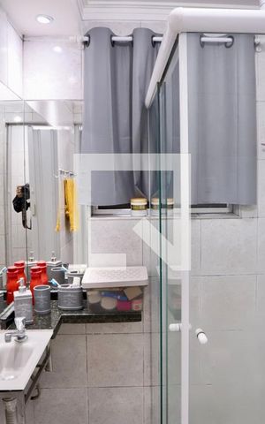 Casa à venda com 120m², 6 quartos e 1 vaga Casa à venda com 120m², 6 quartos e 1 vagaBanheiro 3