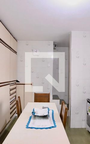 Casa à venda com 120m², 6 quartos e 1 vaga Casa à venda com 120m², 6 quartos e 1 vagaCozinha 1