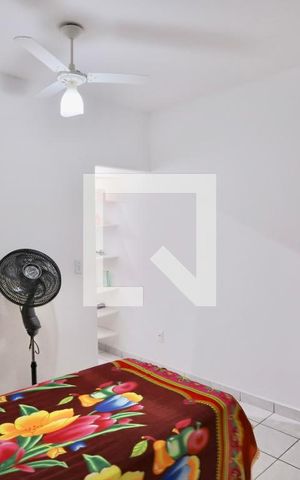 Casa à venda com 120m², 6 quartos e 1 vaga Casa à venda com 120m², 6 quartos e 1 vagaQuarto 4