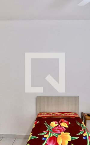 Casa à venda com 120m², 6 quartos e 1 vaga Casa à venda com 120m², 6 quartos e 1 vagaQuarto 4