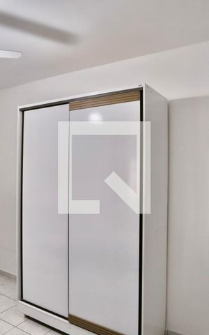 Casa à venda com 120m², 6 quartos e 1 vaga Casa à venda com 120m², 6 quartos e 1 vagaQuarto 1