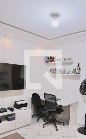 Casa à venda com 120m², 6 quartos e 1 vaga Casa à venda com 120m², 6 quartos e 1 vagaSala 3