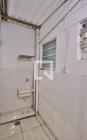 Casa à venda com 120m², 6 quartos e 1 vaga Casa à venda com 120m², 6 quartos e 1 vagaLavanderia 2