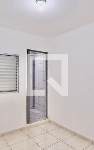 Casa à venda com 120m², 6 quartos e 1 vaga Casa à venda com 120m², 6 quartos e 1 vagaQuarto 5