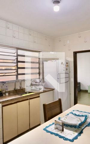 Casa à venda com 120m², 6 quartos e 1 vaga Casa à venda com 120m², 6 quartos e 1 vagaCozinha 1