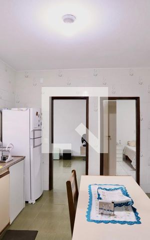 Casa à venda com 120m², 6 quartos e 1 vaga Casa à venda com 120m², 6 quartos e 1 vagaCozinha 1