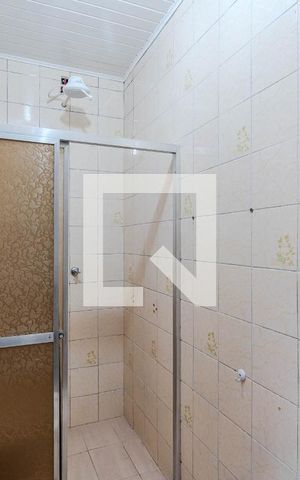 Casa à venda com 160m², 5 quartos e 2 vagas Casa à venda com 160m², 5 quartos e 2 vagasBanheiro do Quarto 1