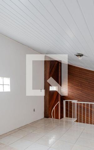 Casa à venda com 160m², 5 quartos e 2 vagas Casa à venda com 160m², 5 quartos e 2 vagasQuarto 5
