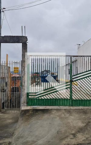 Casa para alugar com 25m², 1 quarto e 1 vaga Casa para alugar com 25m², 1 quarto e 1 vagaFachada da casa