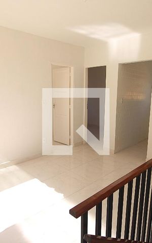 Casa para alugar com 110m², 3 quartos e sem vagaHall dos quartos