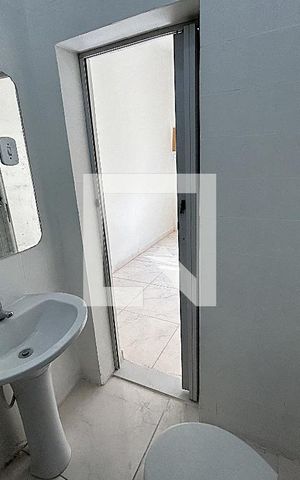 Casa para alugar com 110m², 3 quartos e sem vagaBanheiro da Suíte
