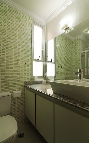 Apartamento para alugar com 69m², 3 quartos e 1 vagaBanheiro Social