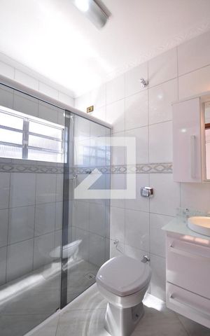 Casa à venda com 220m², 3 quartos e 4 vagasBanheiro da Suíte 3