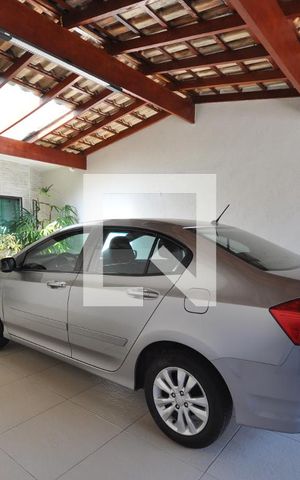 Casa à venda com 220m², 3 quartos e 4 vagasGaragem