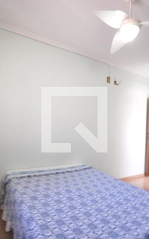 Casa à venda com 220m², 3 quartos e 4 vagasSuíte 2