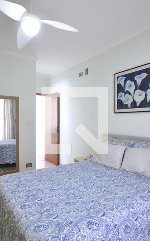 Casa à venda com 220m², 3 quartos e 4 vagasSuíte 1