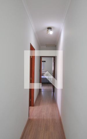 Casa à venda com 220m², 3 quartos e 4 vagasCorredor