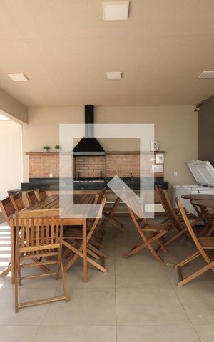 Apartamento para alugar com 42m², 2 quartos e 1 vagaÁrea comum - Churrasqueira