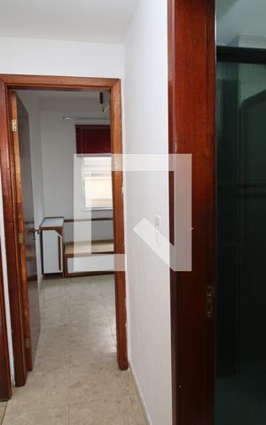 Apartamento à venda com 70m², 2 quartos e 1 vagaCorredor